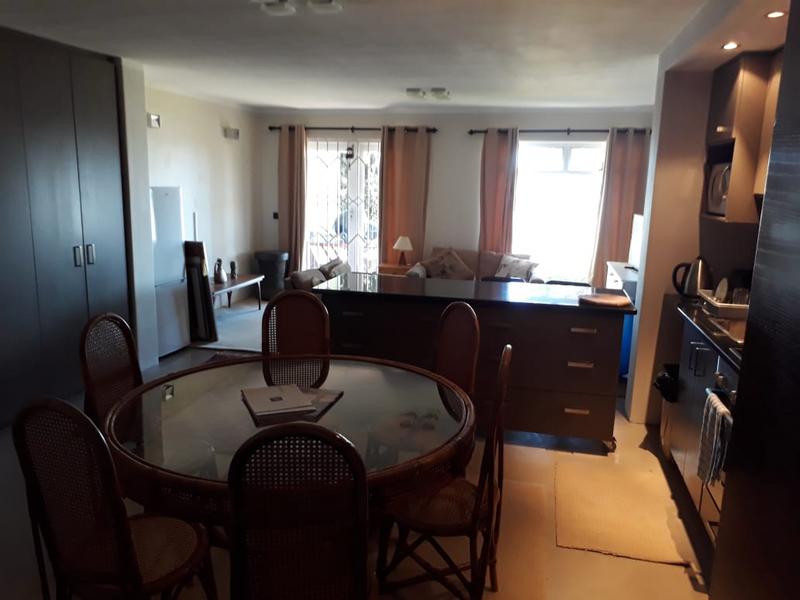 To Let 1 Bedroom Property for Rent in Vredehoek Western Cape